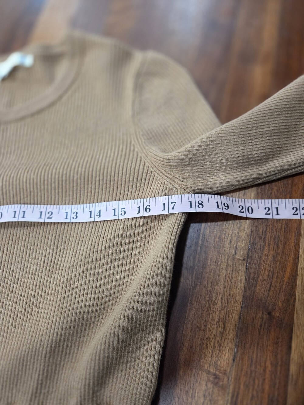 Veronica Beard Rocha Poplin Wool/Cotton Blend Camel Ribbed Sweater with Shirt. L - Picture 4 of 7